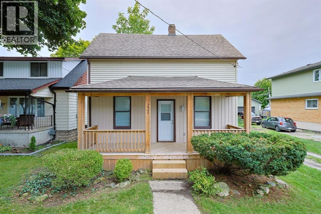 Property Photo:  221 Bright Street  ON N7T 4E9 