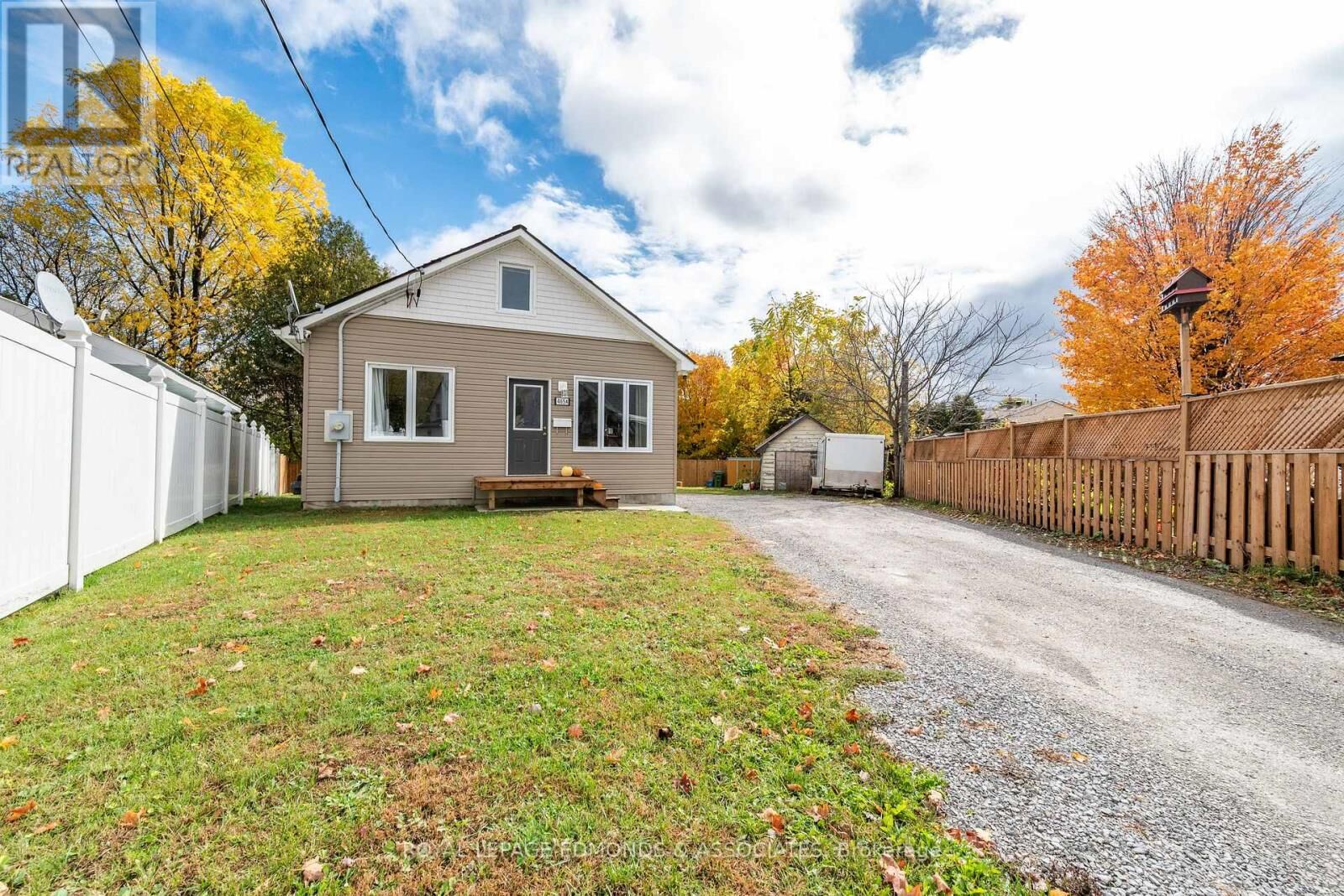 Property Photo:  465A Francis Street A  ON K8A 4X9 
