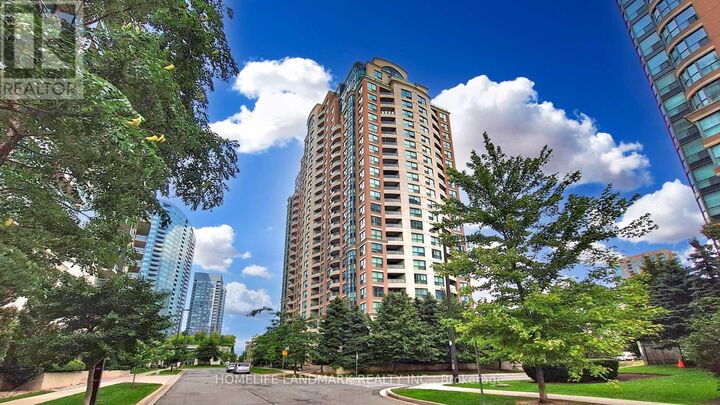 Property Photo: 7 Lorraine Drive 1111 ON M2N 7H2
