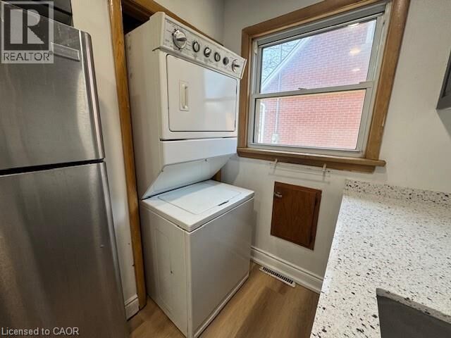 Property Photo:  1124 Weber Street East 1  ON N2A 1B9 