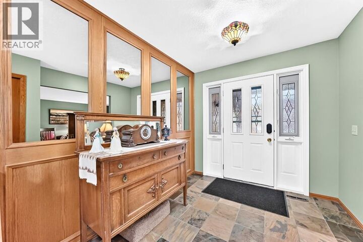 Property Photo:  34 Tucker Road Southeast  AB T4A 1S8 