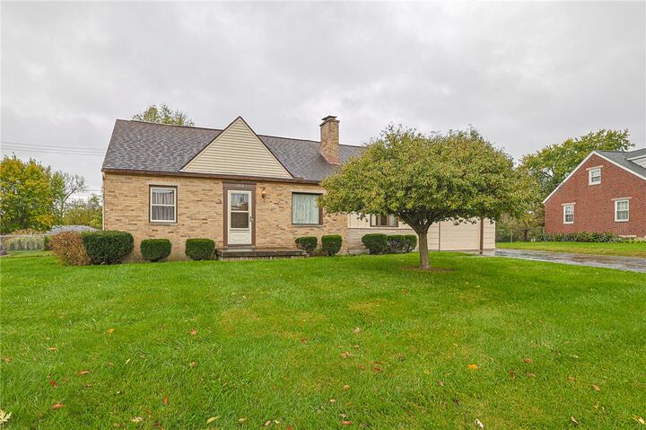 Property Photo:  1912 S Sunny Ridge Road  OH 45414 