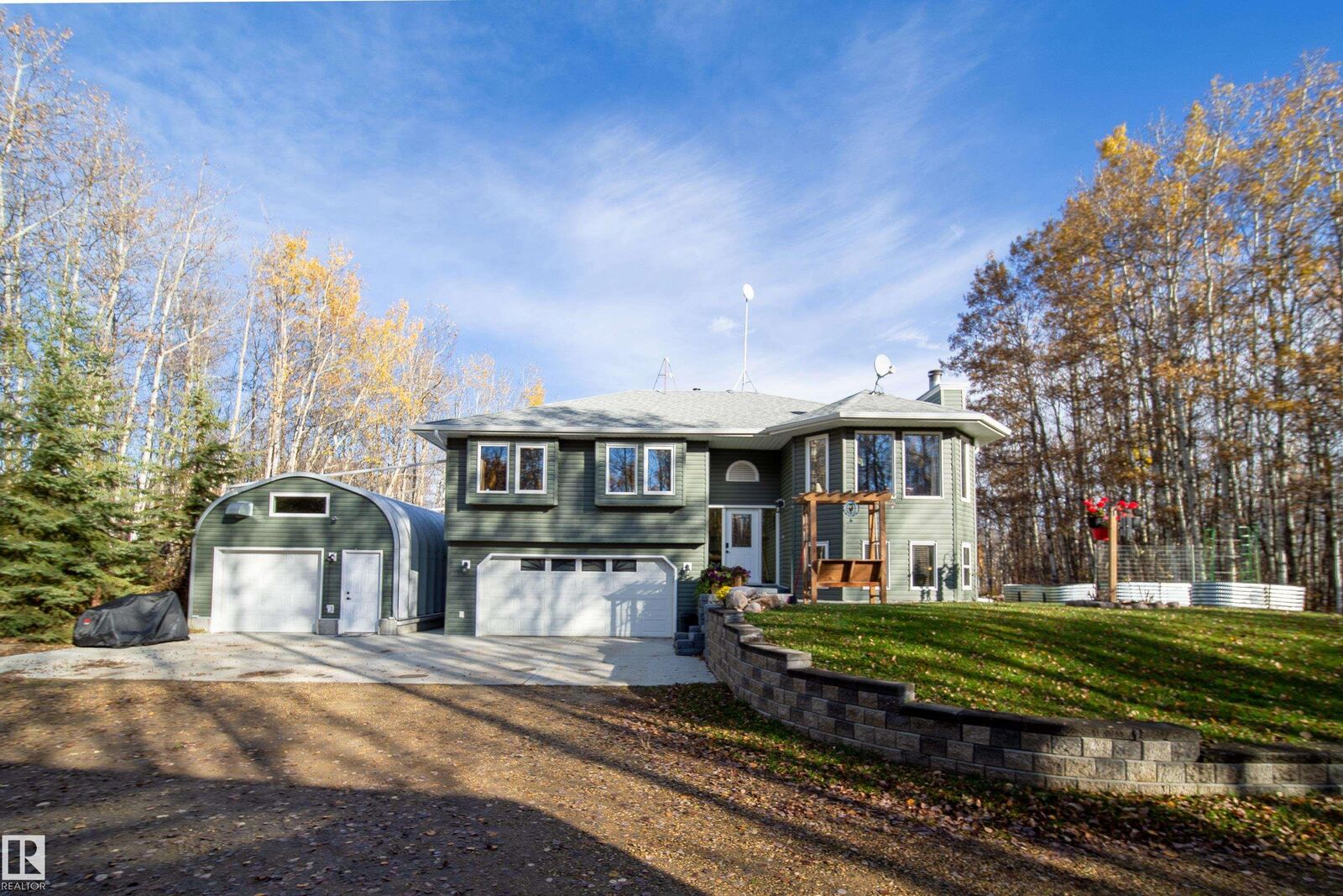 Property Photo:  50110 Rge Rd 330  AB T0B 3M3 