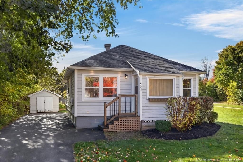 Property Photo: 750 Dobie Street NB E3A 2Z5