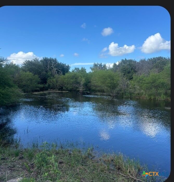 Property Photo:  425 Metz Road  TX 77993 