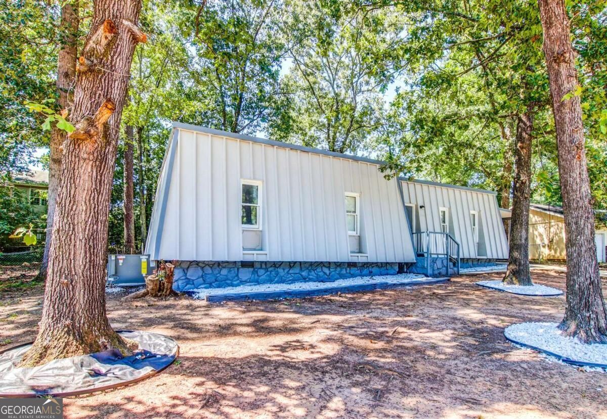 Property Photo:  1764 Big Horn Court SE  GA 30013 