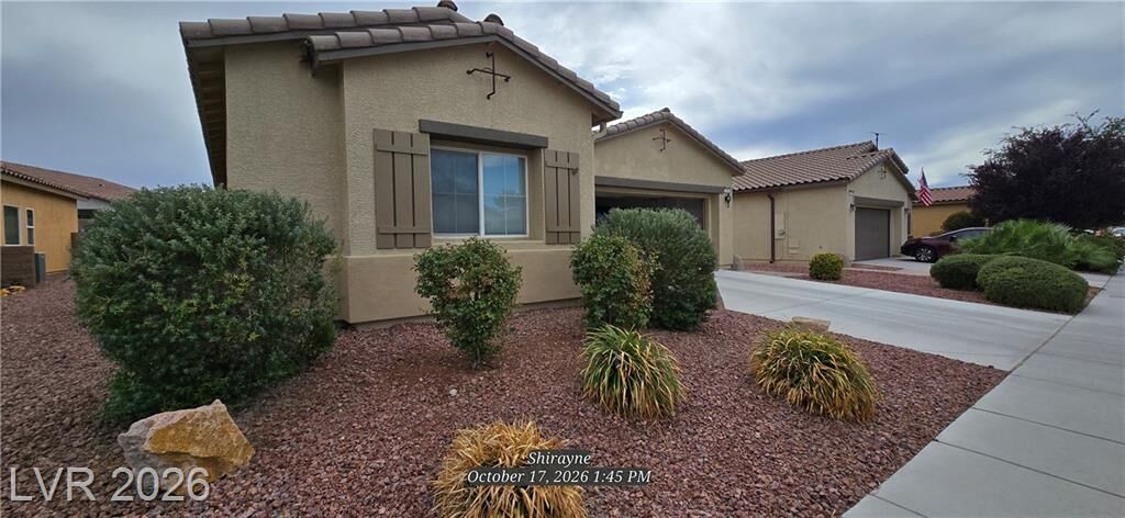Property Photo: 5001 East Monte Penne Way NV 89061
