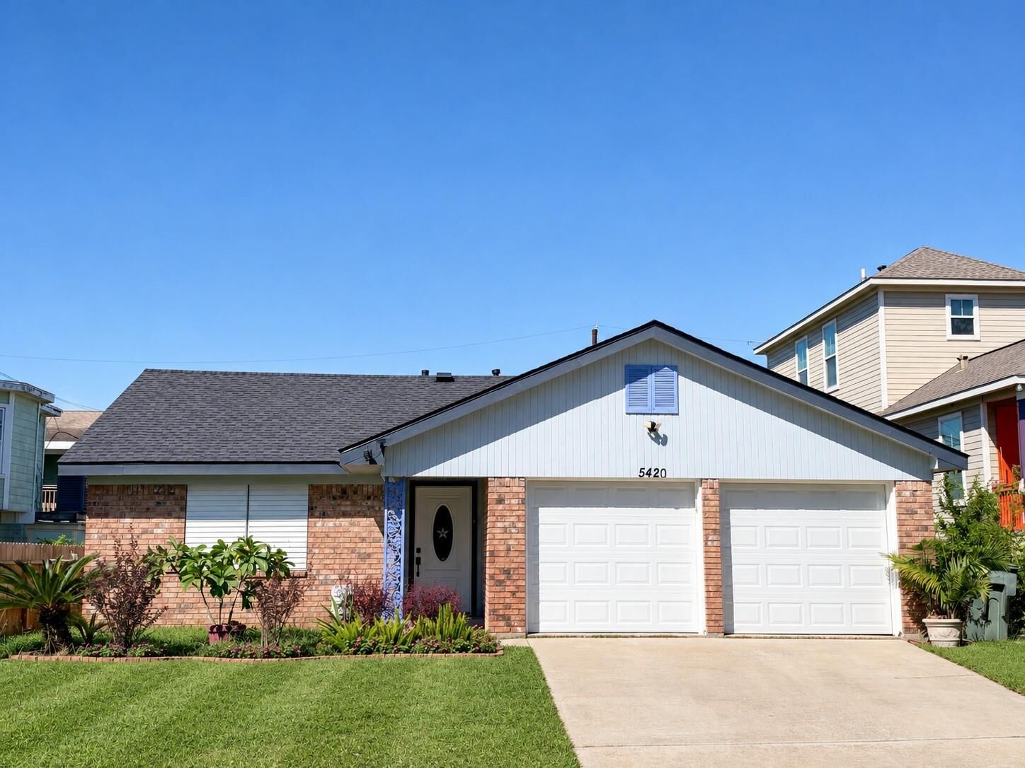 Property Photo:  5420 Avenue O  TX 77551 
