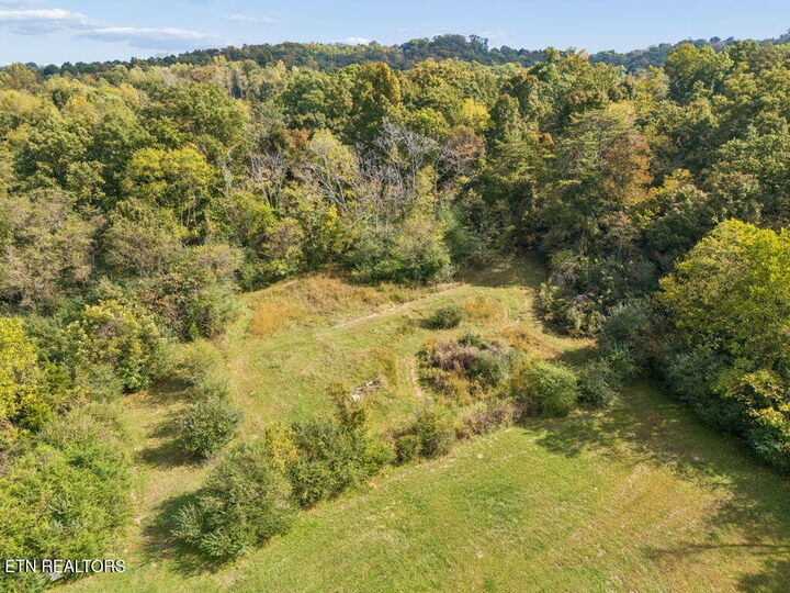 Property Photo: 432 N Farnum St TN 37737
