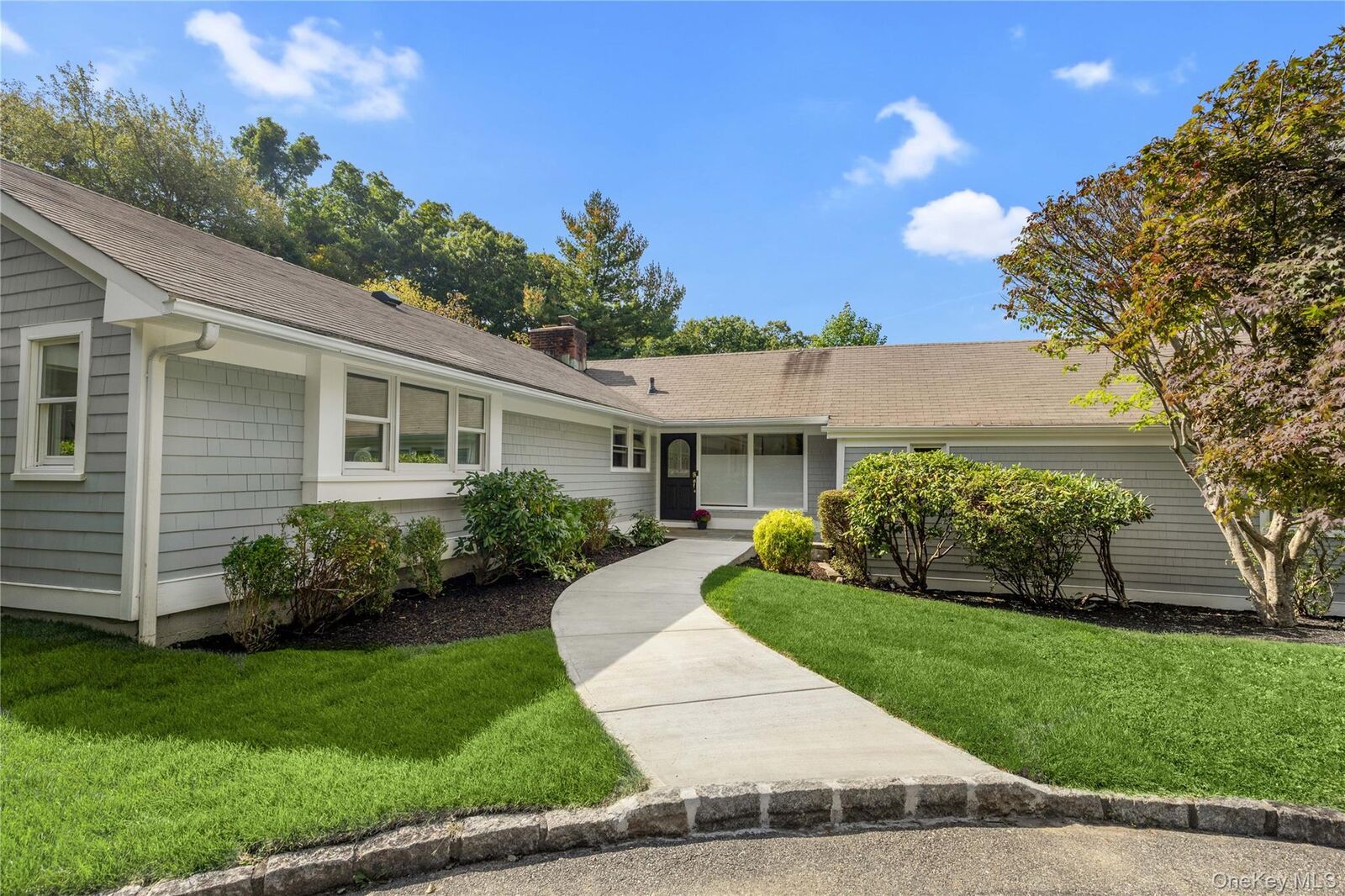 Property Photo:  10 Skyview Drive  NY 10504 