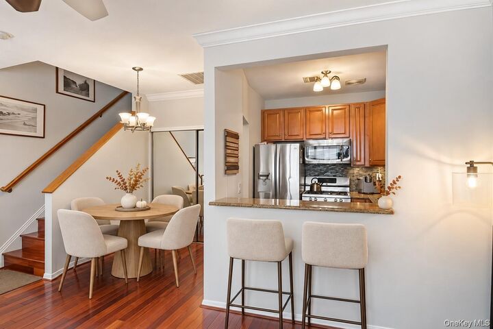 Property Photo:  126 Beacon Lane  NY 10473 