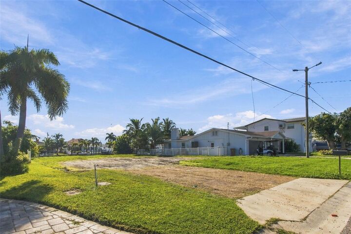 Property Photo: 553 Crystal Drive FL 33708