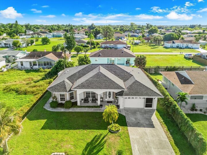 Property Photo:  217 San Carlos Avenue  FL 34287 