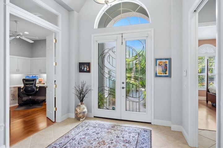 Property Photo:  8147 Abingdon Court  FL 34201 