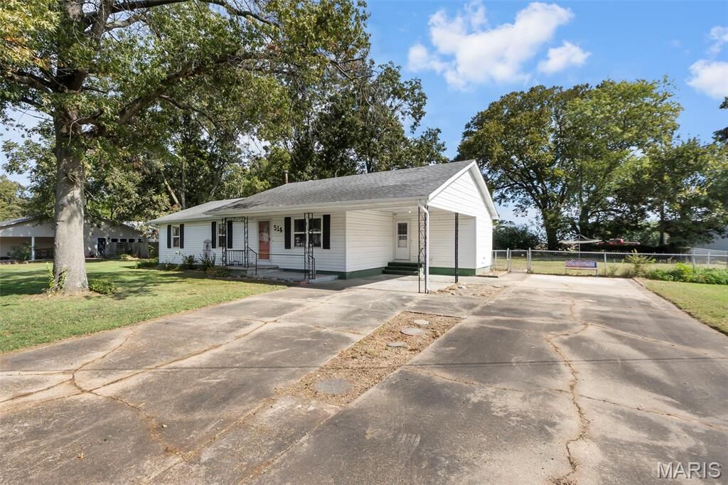 Property Photo: 514 Dean MO 63867