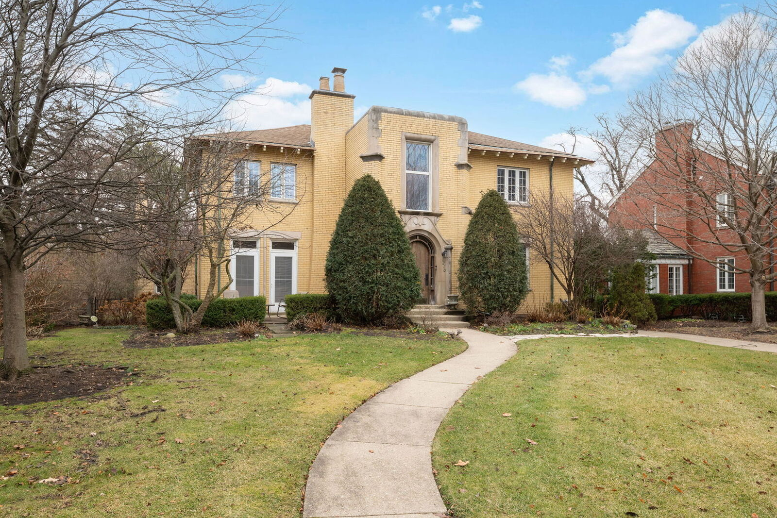 Property Photo: 1210 William Street IL 60305