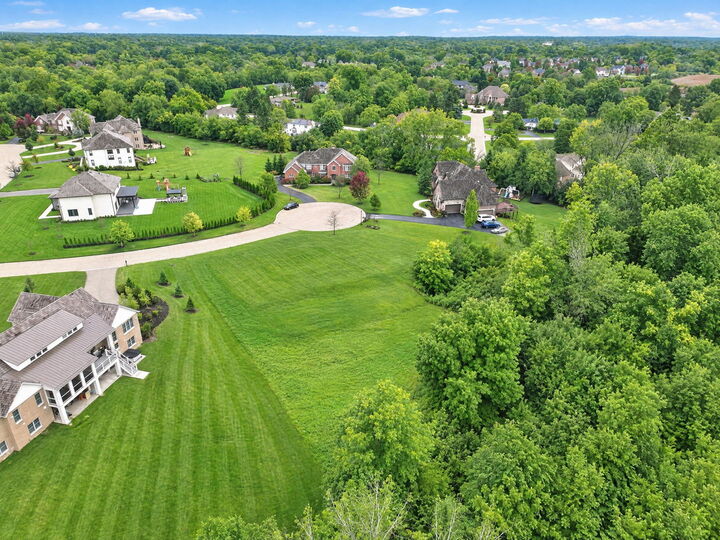 Property Photo:  23697 N Matthew Court  IL 60047 