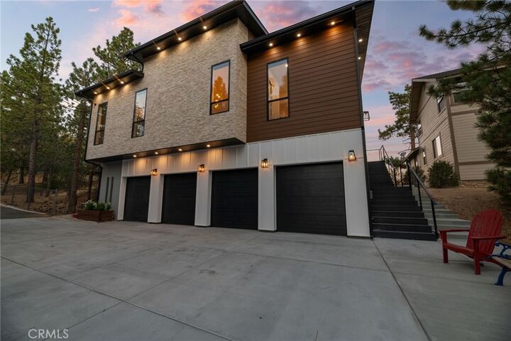 Property Photo:  807 Cameron Drive  CA 92315 