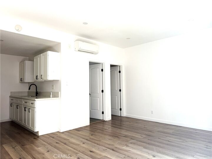 Property Photo: 455 W Cowles St 457 CA 90813