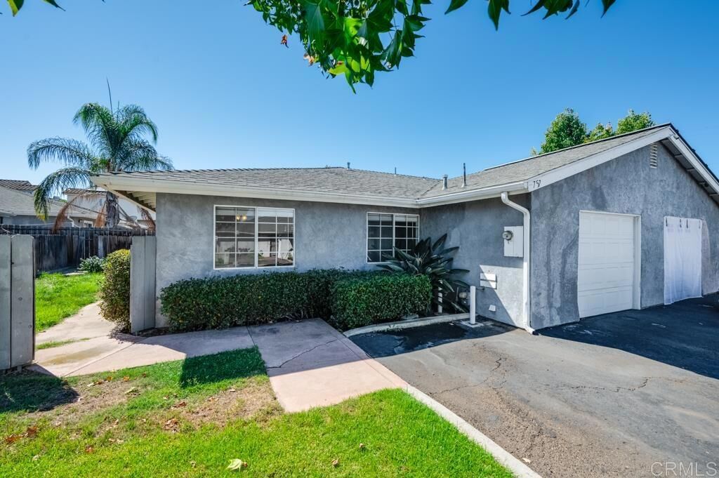 Property Photo:  757 S Anza Street  CA 92020 