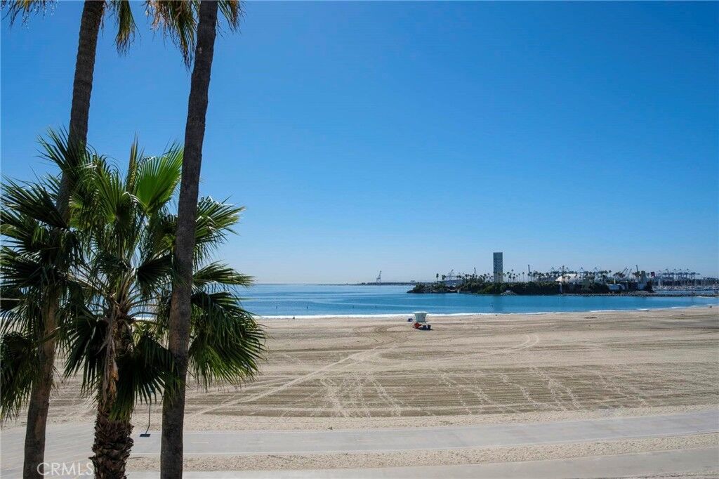 Property Photo: 1200 E Ocean 42 CA 90802