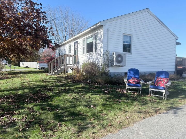 Property Photo:  22 Somerset Avenue  ME 04937 