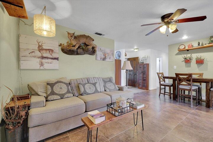 Property Photo: 7001 Chandler Drive CA 95828
