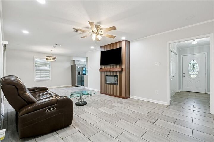 Property Photo:  3125 Panama Street  LA 70065 