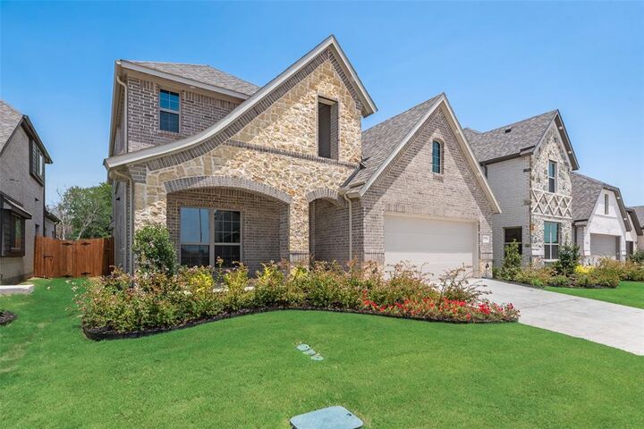 Property Photo:  5216 Picasso Road  TX 75189 