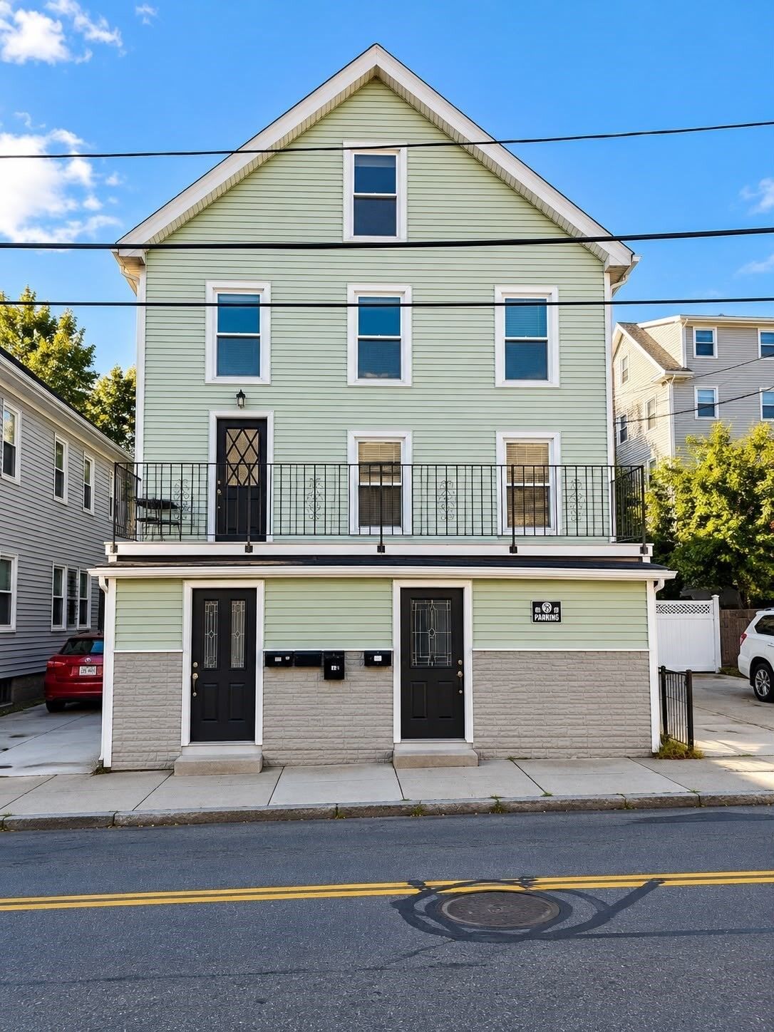 Property Photo:  321-323 Lawrence St  MA 01850 