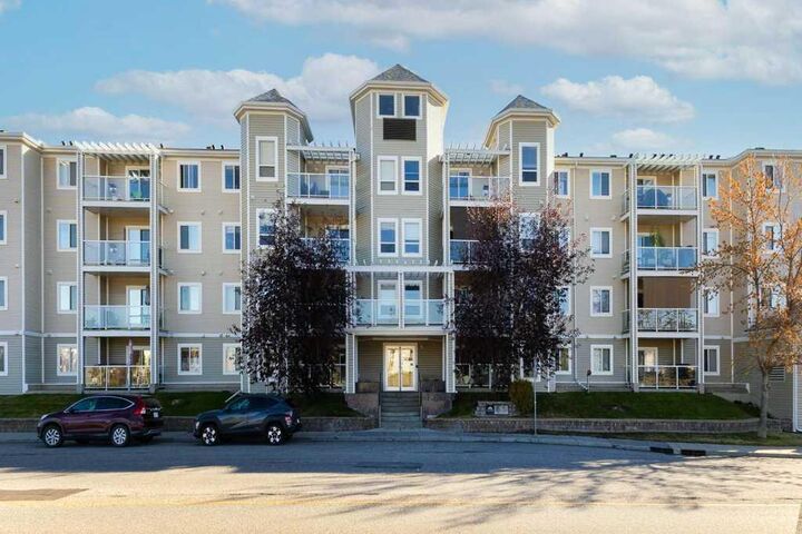 Property Photo:  270 Shawville Way SE 408  AB T2Y 3Z7 