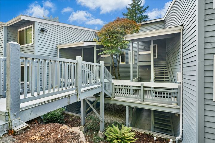 Property Photo:  9446  Redmond Woodinville Road NE D223  WA 98052 