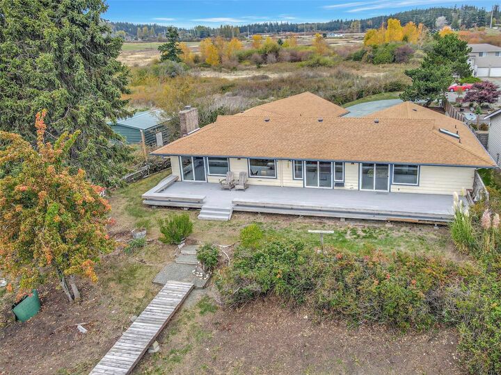 Property Photo: 742 Livingston Bay Shore Drive WA 98282