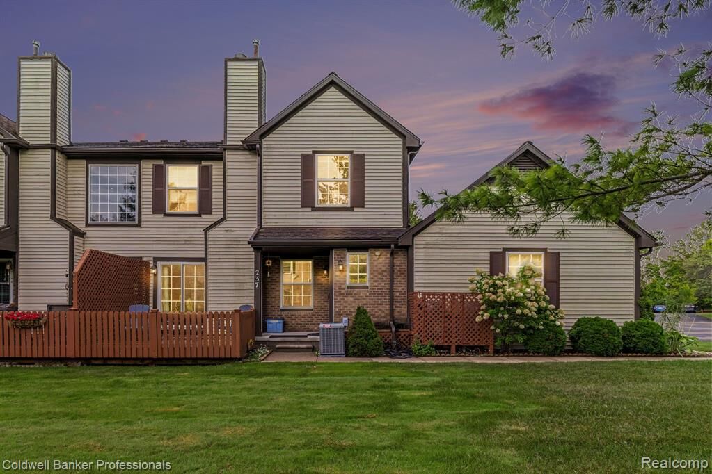 Property Photo:  237 Barrington Circle  MI 48360 