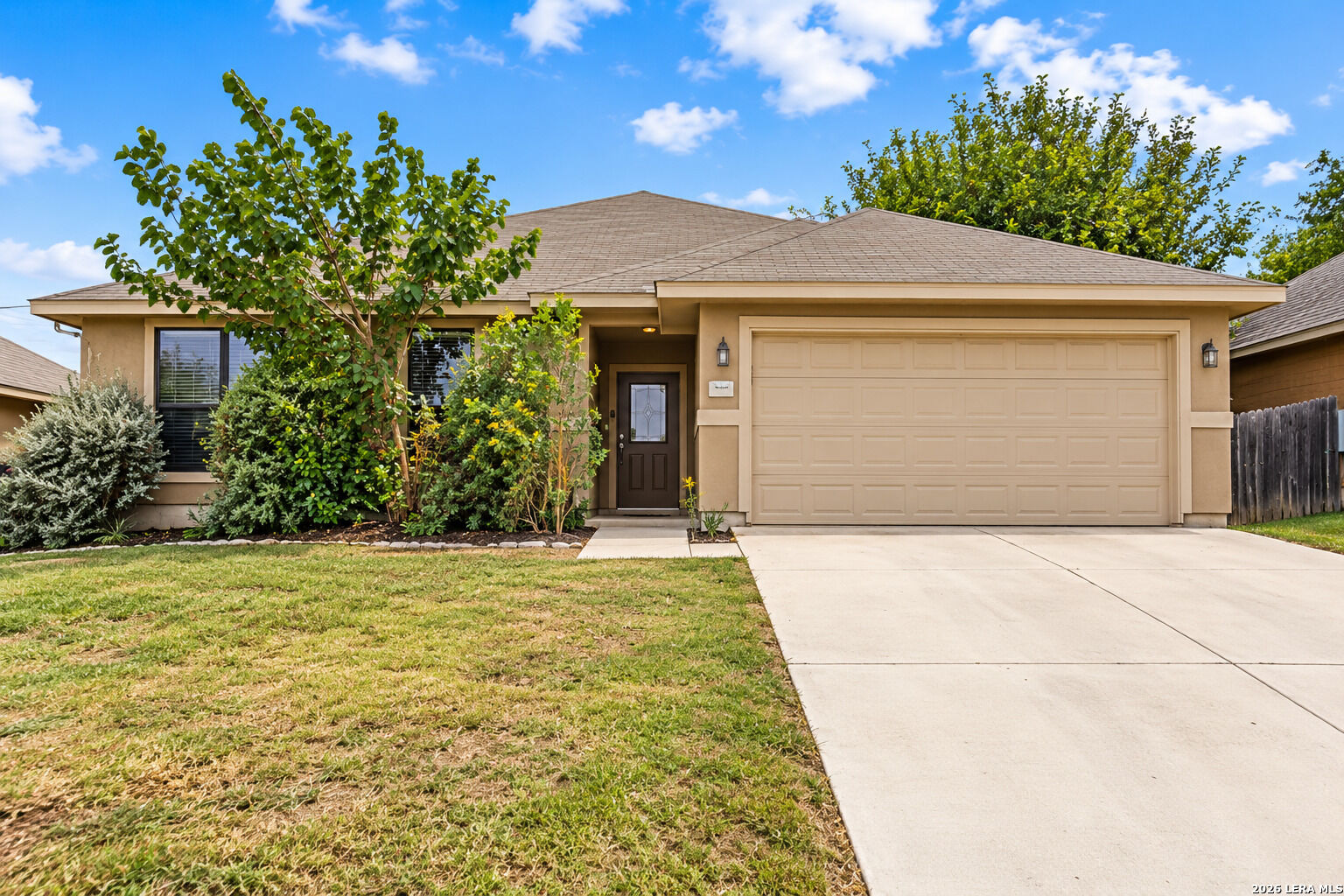 Property Photo:  2015 Sungate Dr  TX 78130 