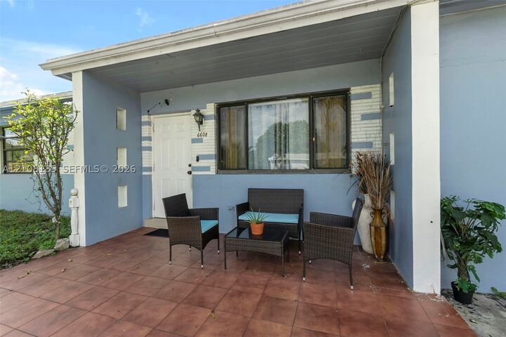 Property Photo:  6608 SW 20th St  FL 33023 