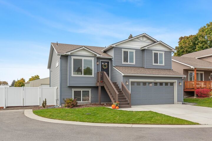 Property Photo: 521 N Calvin Ln WA 99216