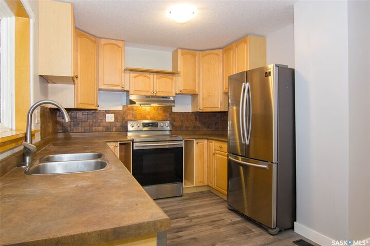 Property Photo: 308 Hilliard Street E SK S7J 0E6