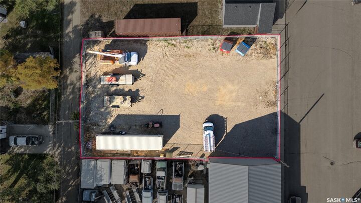 Property Photo:  110 6th Avenue NW  SK S0H 1X0 