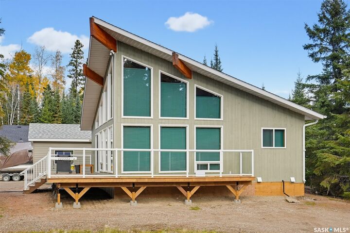 Property Photo:  2 Falcon Place  SK S0J 3E0 
