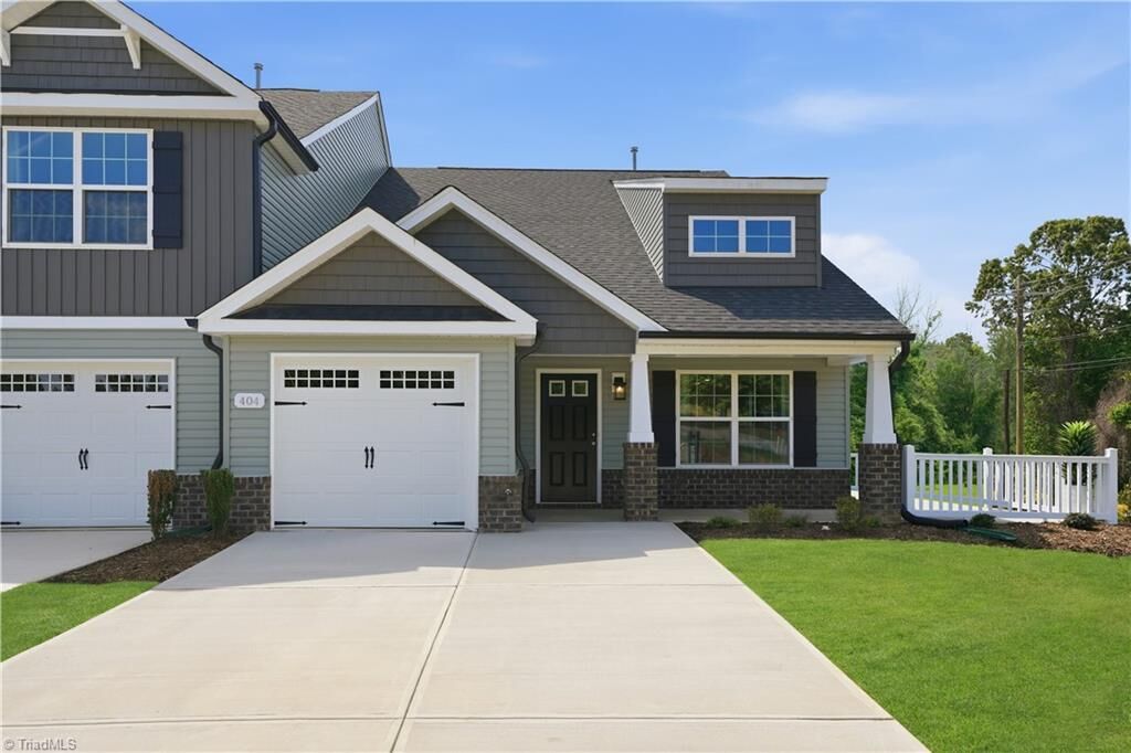 Property Photo:  114 Sienna Court  NC 27298 