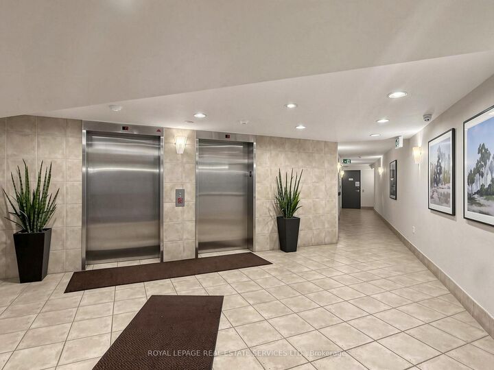 Property Photo: 300 Balliol Street 401 ON M4S 3G6