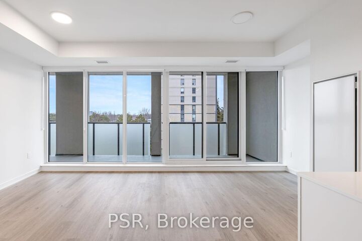Property Photo:  4365 Bloor Street W 403  ON M9C 1R3 