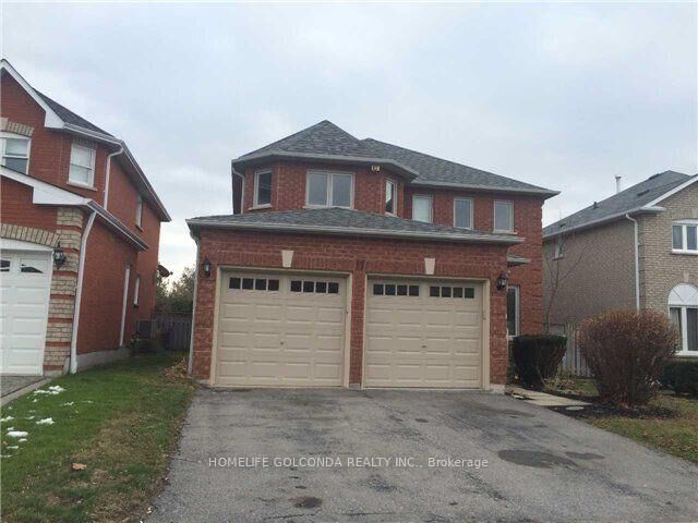 Property Photo:  17 Hartrick Place  ON L1R 2C3 
