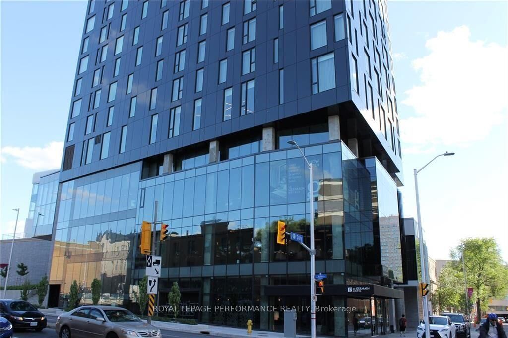 Property Photo:  20 Daly Avenue 1804  ON K1N 0C6 