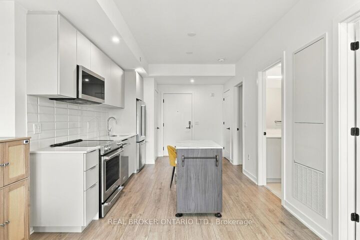 Property Photo:  720 Whitlock Avenue 608  ON L9E 2B5 