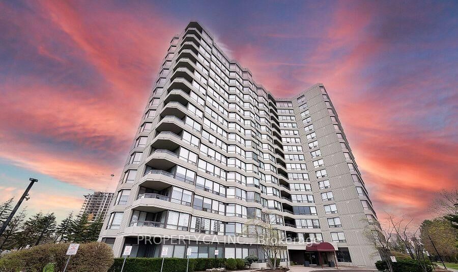 Property Photo:  7460 Bathurst Street 605  ON L4J 7K9 