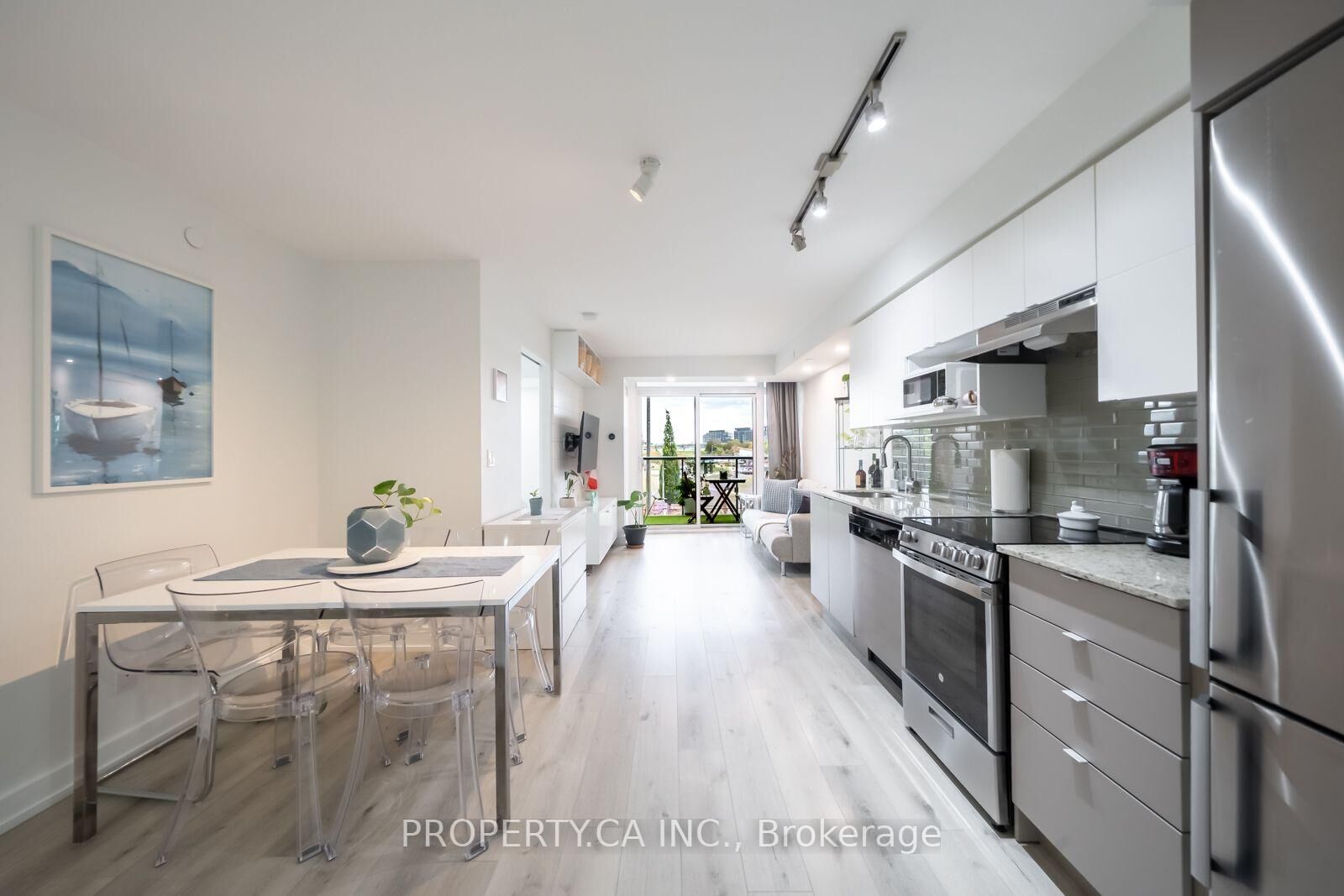 Property Photo:  120 Varna Drive 412  ON M6A 0B3 