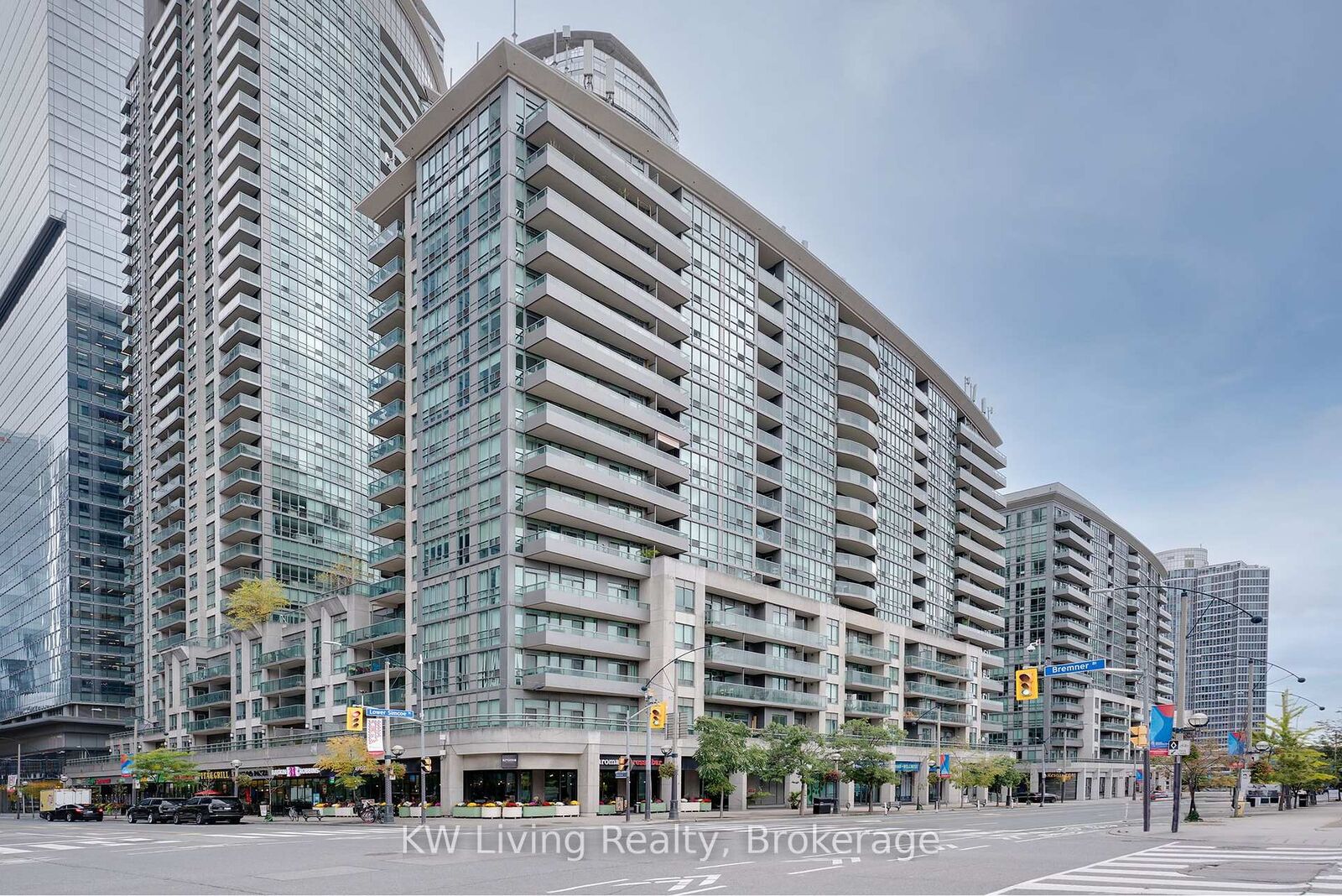 Property Photo:  51 Lower Simcoe Street 1801  ON M5J 3A2 