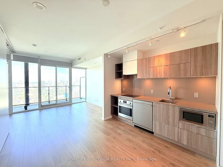 Property Photo:  125 Peter Street 3307  ON M5V 2H1 